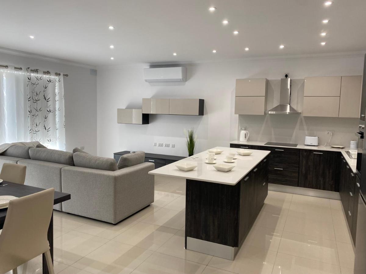 Zurrieq New 3 Bedroom Apartment Close To Airport מראה חיצוני תמונה